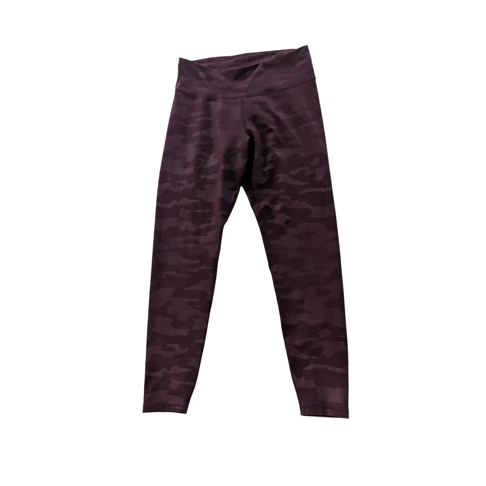 Old Navy Active Elevate Leggings Women L Burgundy Camo Go-Dry High Rise Athletic